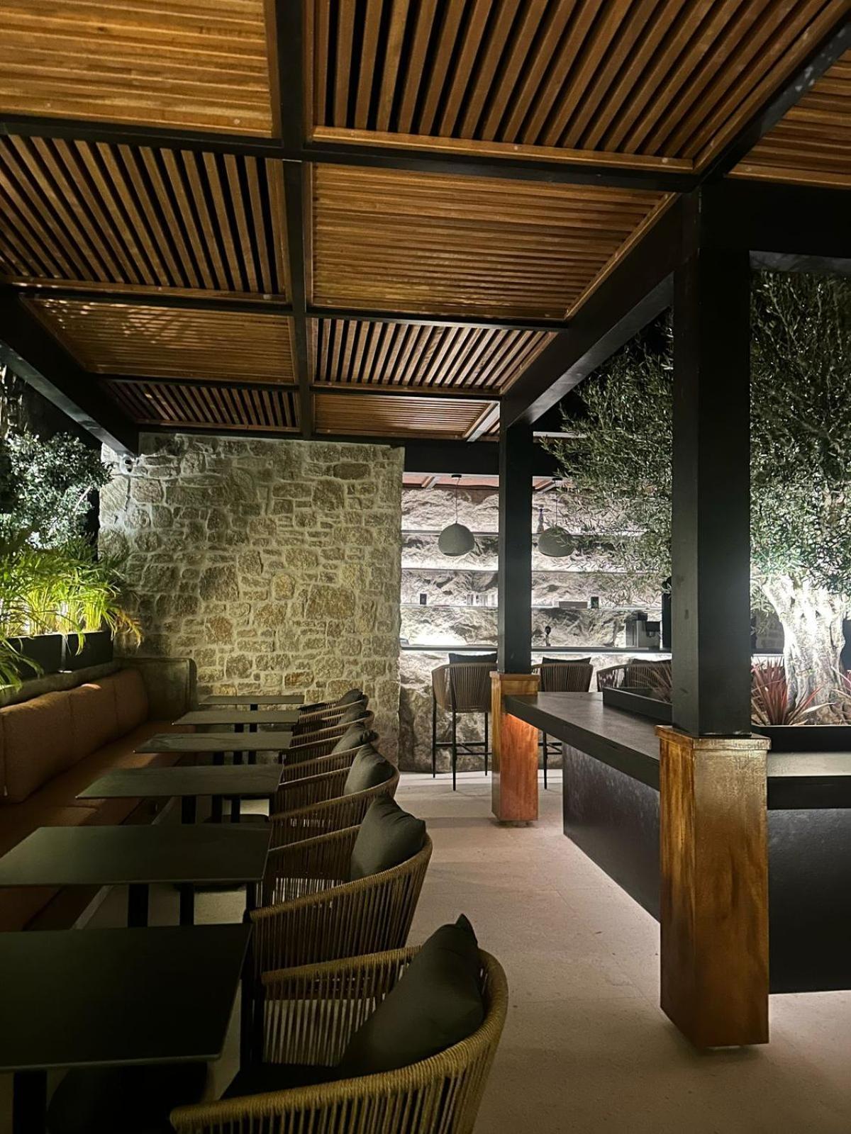 Ftelia Black Villas Екстер'єр фото